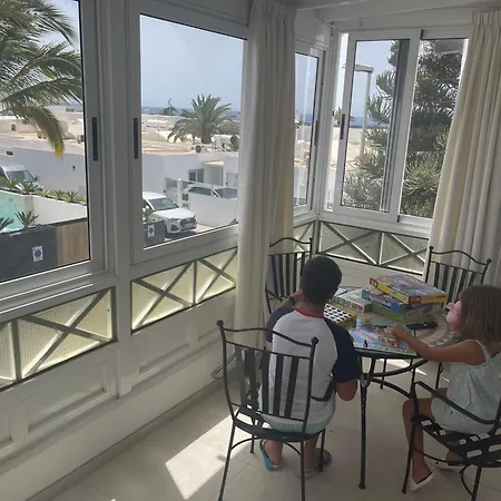 Carmiña * Puerto del Carmen (Lanzarote)