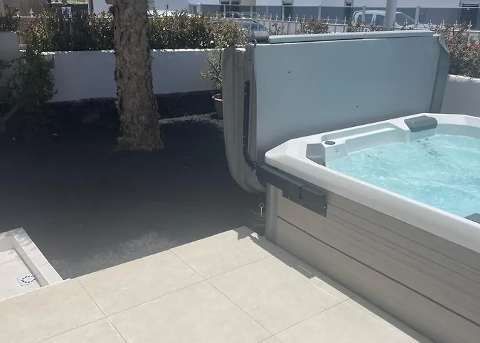 Carmiña Puerto del Carmen (Lanzarote)