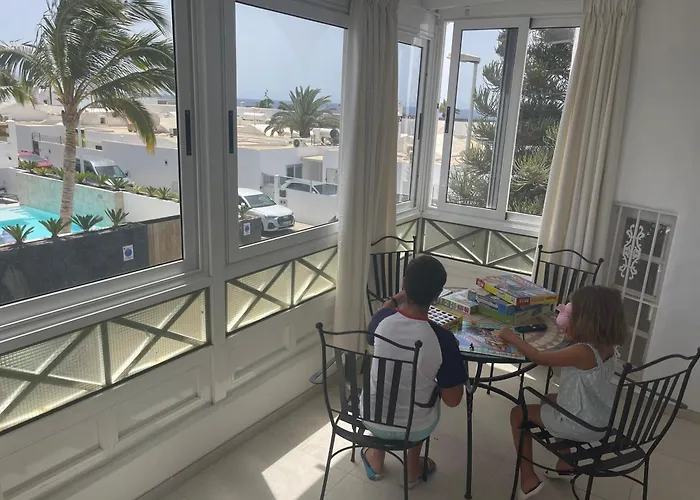 Carmiña * Puerto del Carmen (Lanzarote)