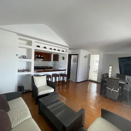 Carmina Villa *