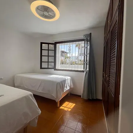 Carmina Villa Puerto del Carmen (Lanzarote)